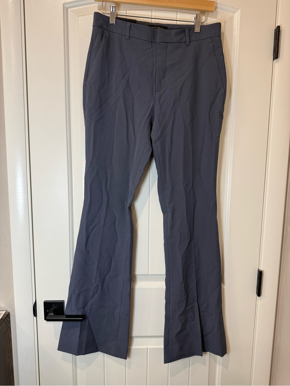 NWT Banana republic bootcut slacks Navy size 4